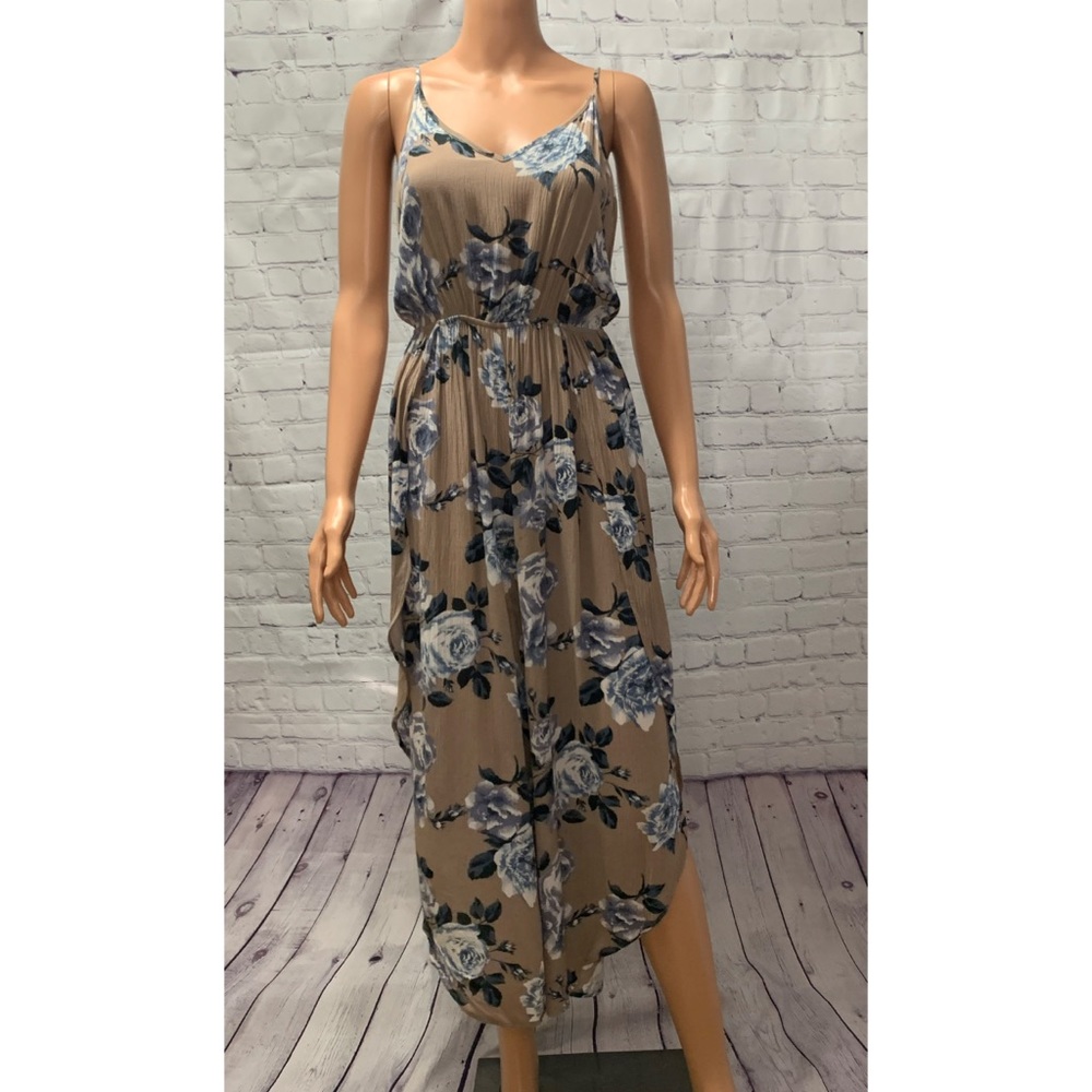 Audrey 3 + 1 Super Cute Floral Flowy Romper Open Back size small tan maxi dress